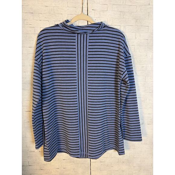 T By Talbots women’s turtleneck sweatshirt blue navy striped cozycore tribeMom - Picture 2 of 7